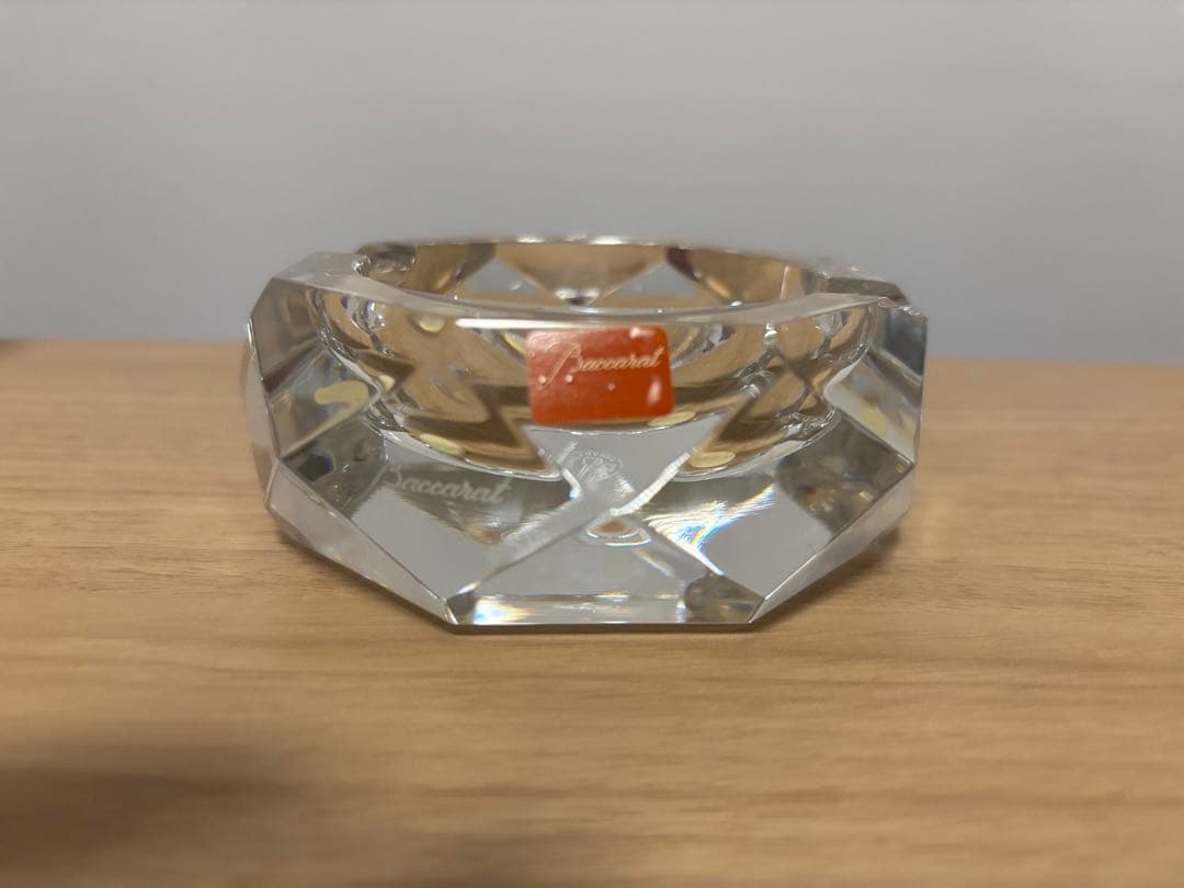 Baccarat 灰皿