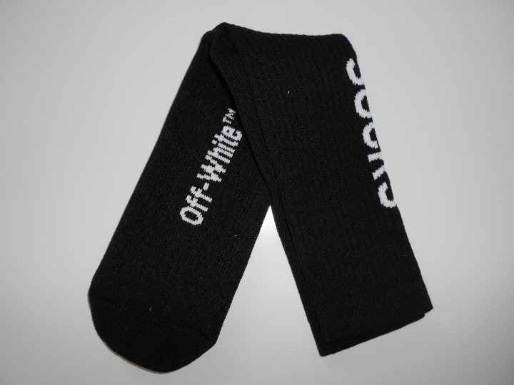 レッグウェア OFF WHITE / QUOTE SOCKS