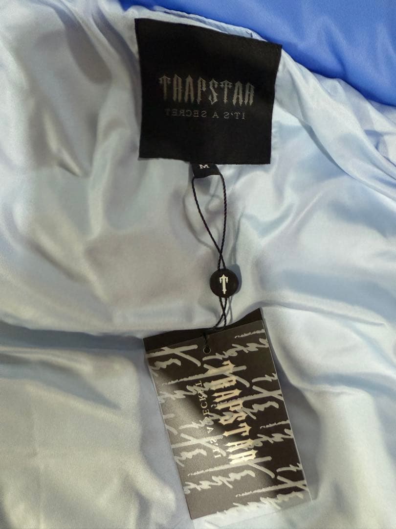 トラップスターダウンベスト