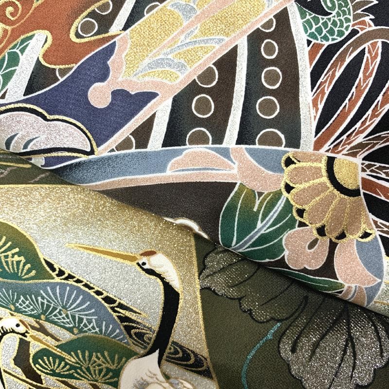 502ay53□お宮参り 男児 祝い着 着物 長襦袢付 金彩 龍に兜 松 黒□