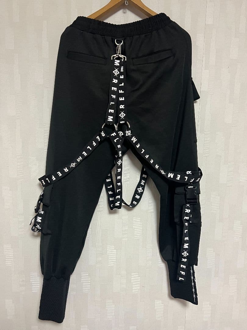 REFLEMハーネスロゴベルトカードパンツ
