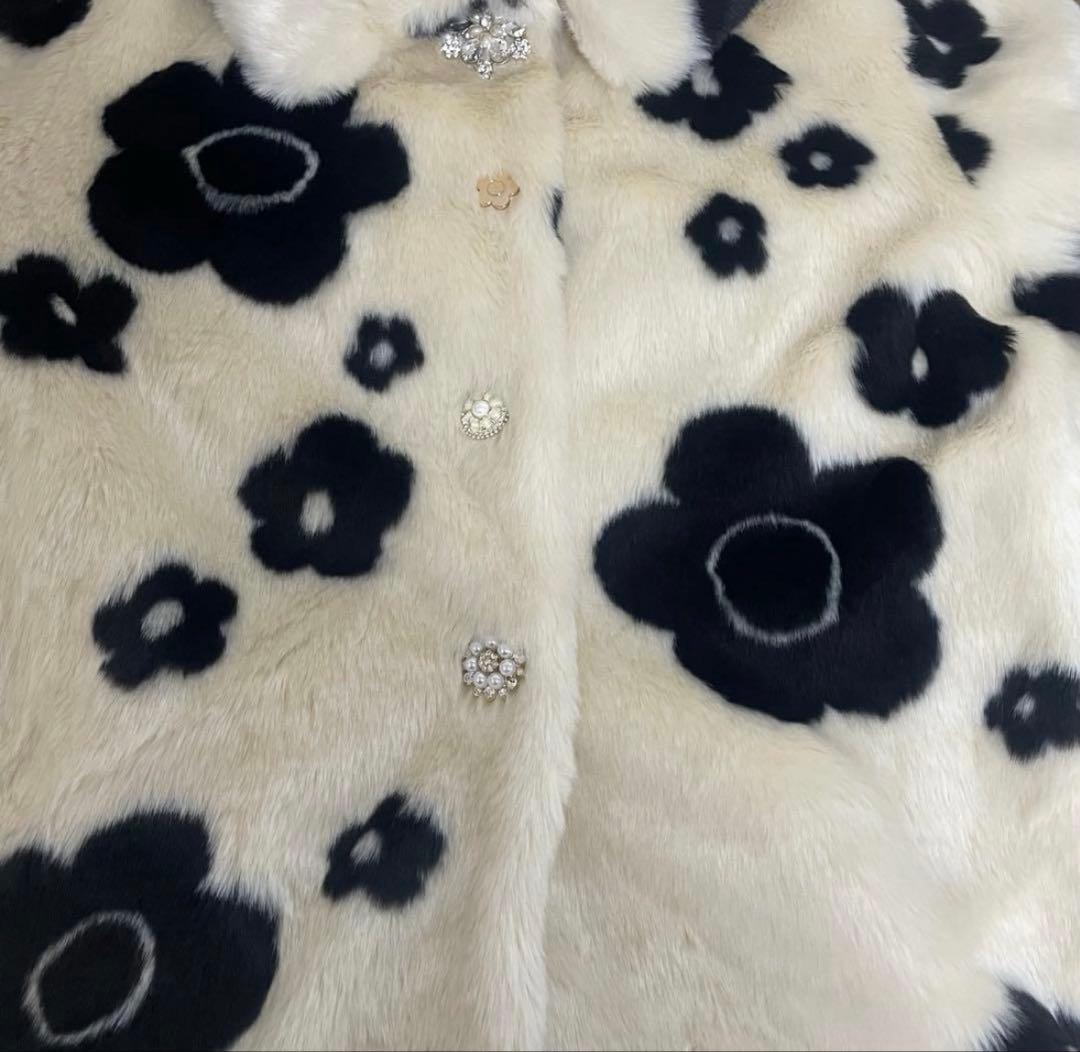 LILY BROWN 花柄ファーコート Mサイズ相当