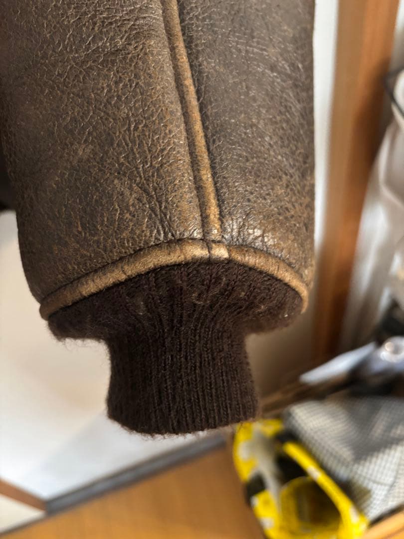 アヴィレックスB-6フライトジャケット