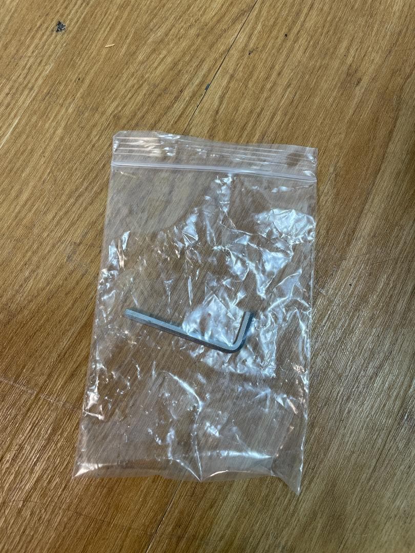 S♢683 umbra ベルウッド　ガーメントラック