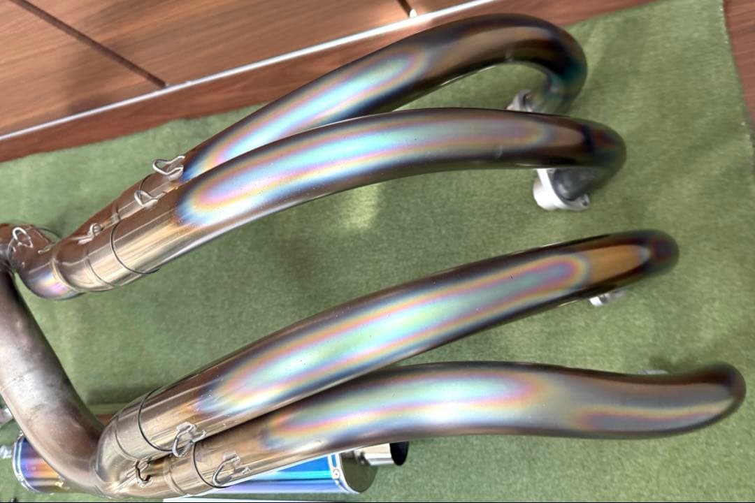 CB1300アールズギア ワイバン チタン フルエキゾースト マフラー 中古