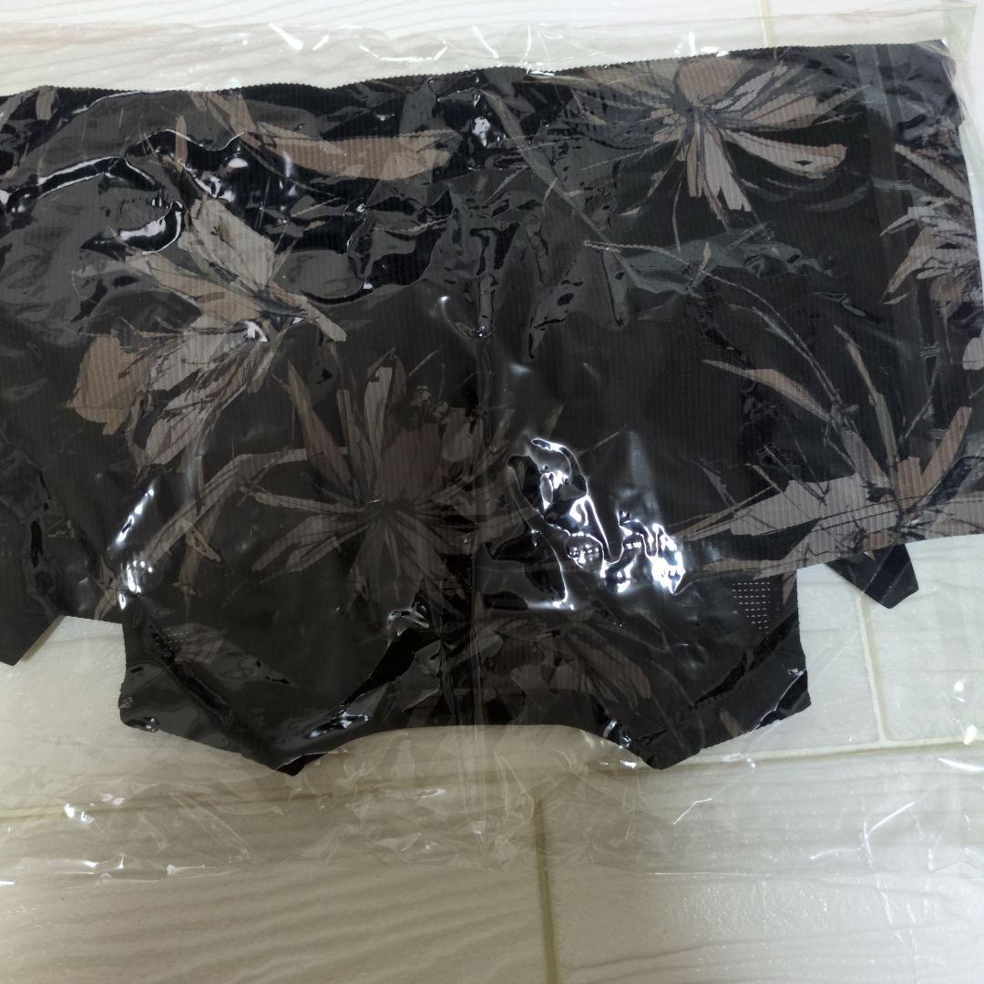 【新品未使用】SUKALAブラ付きタンクトップ花柄黒 ヨガ LAVA web限定