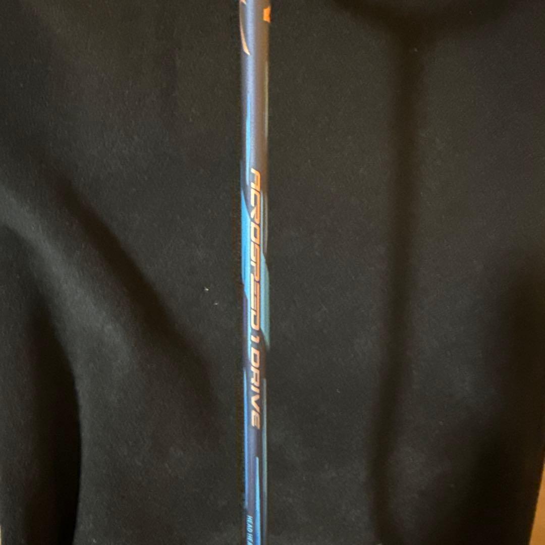 アクロスピード 1ドライブ　ミズノバドミントンラケット