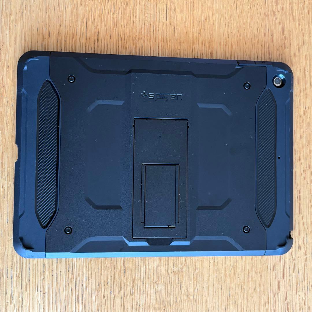 iPad 第5世代 Wi-Fiモデル 32GB 白