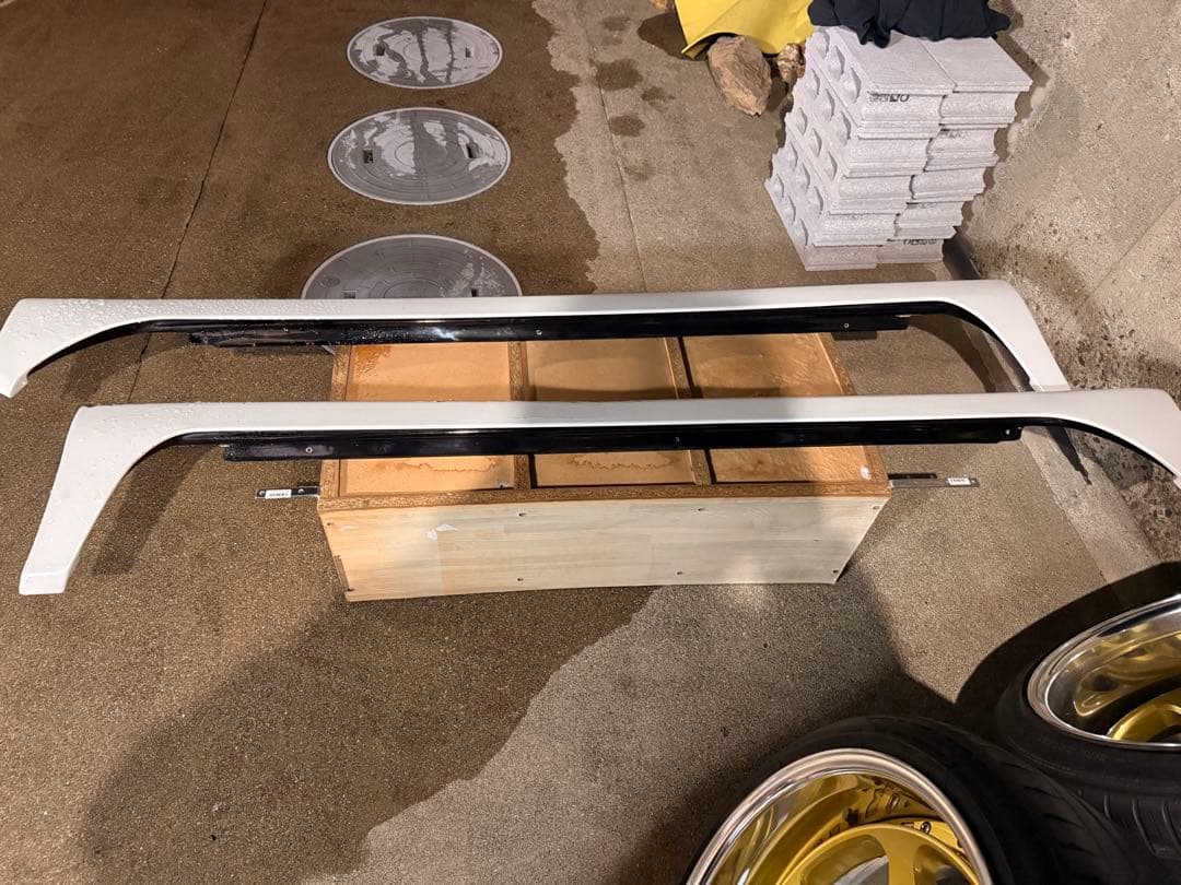 ハイエース　サイドステップ　エセックス