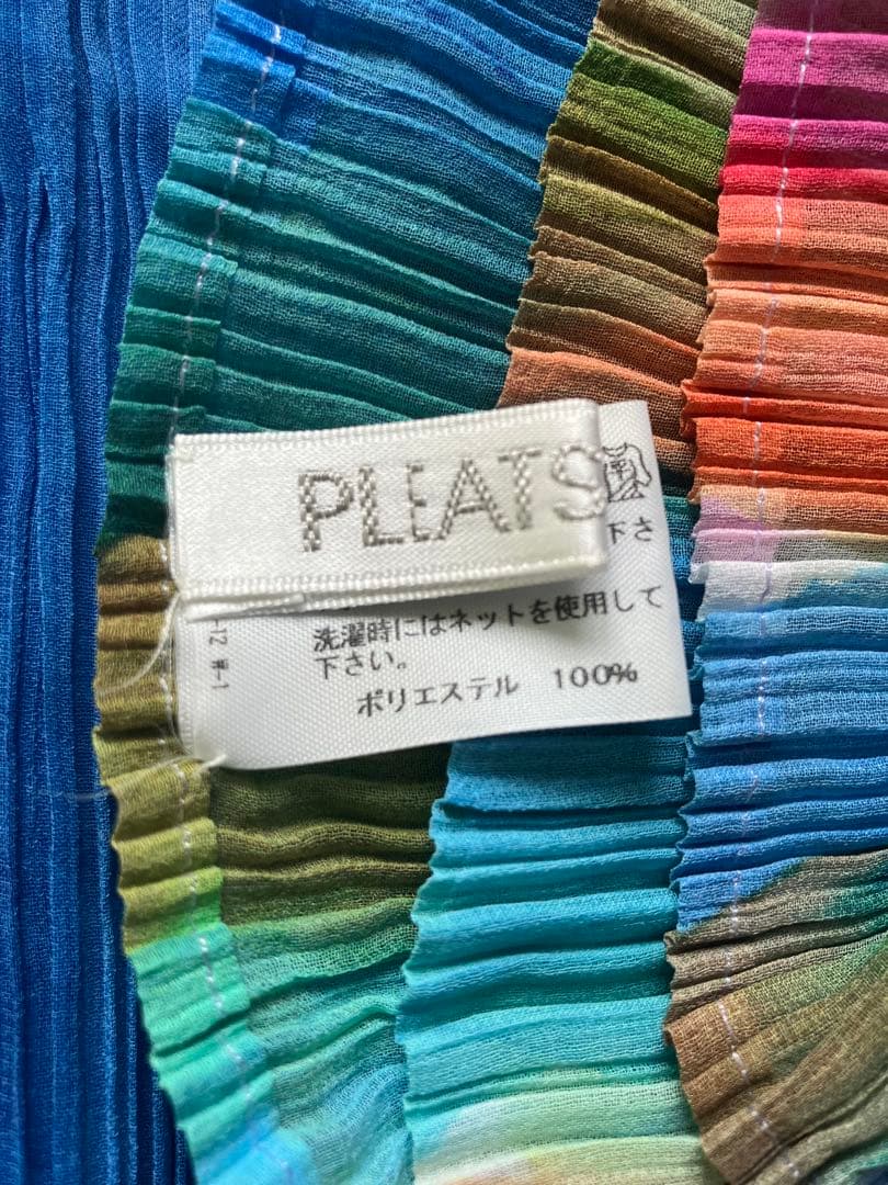 Pleats Please Issey マルチカラー シフォンストール新品未使用