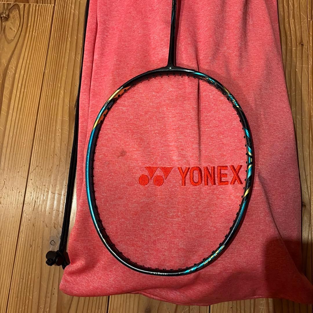 ラケット ASTROX88spro