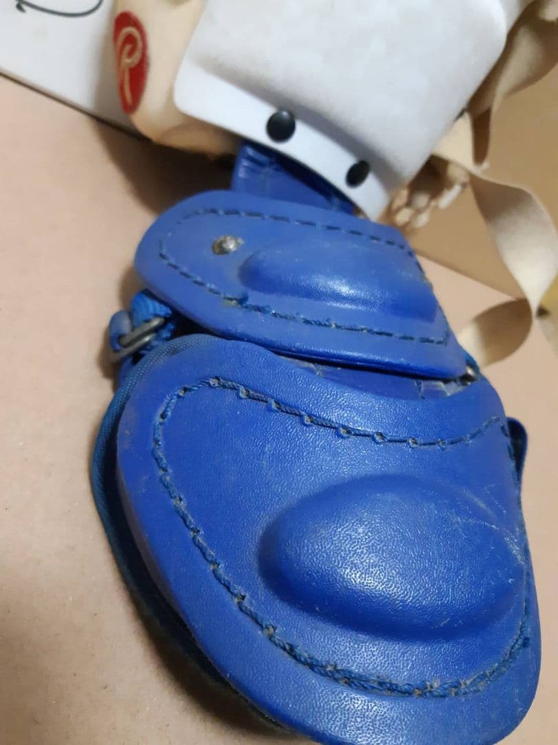 横浜ベイスターズ 駒田徳広サイン入り実使用バッティングレガースとサイン色紙