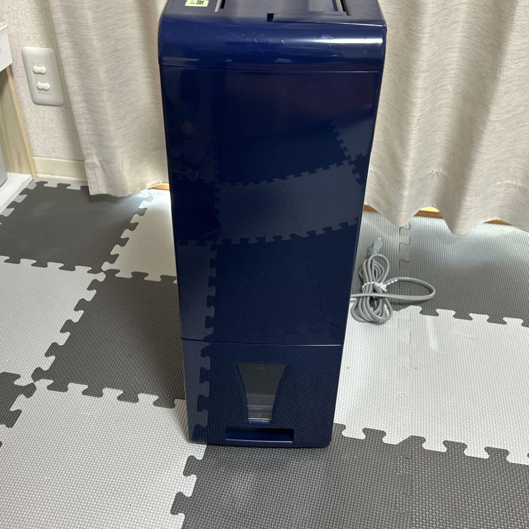 極美品　CDH1024 2024モデル　付属完備　コロナ　衣類除湿　乾燥機