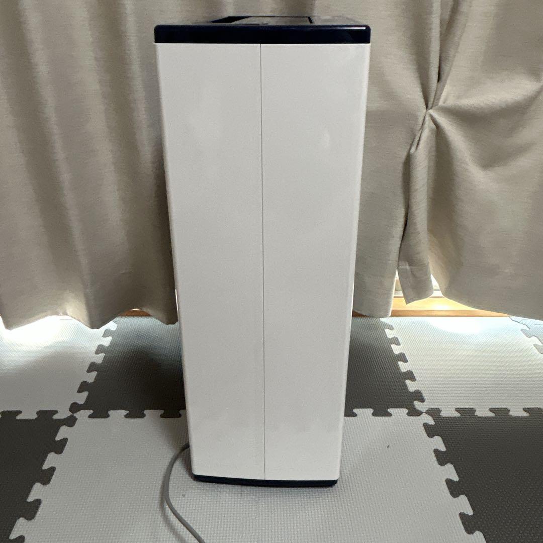 極美品　CDH1024 2024モデル　付属完備　コロナ　衣類除湿　乾燥機