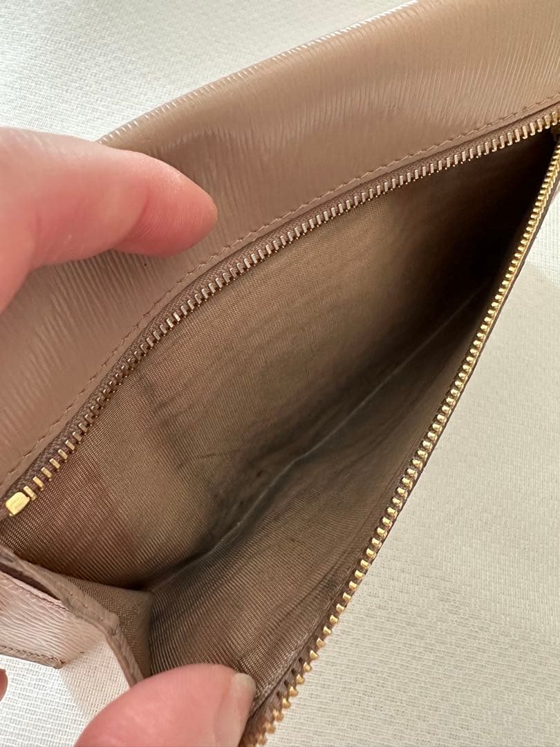 美品！値引き歓迎！PRADA 長財布