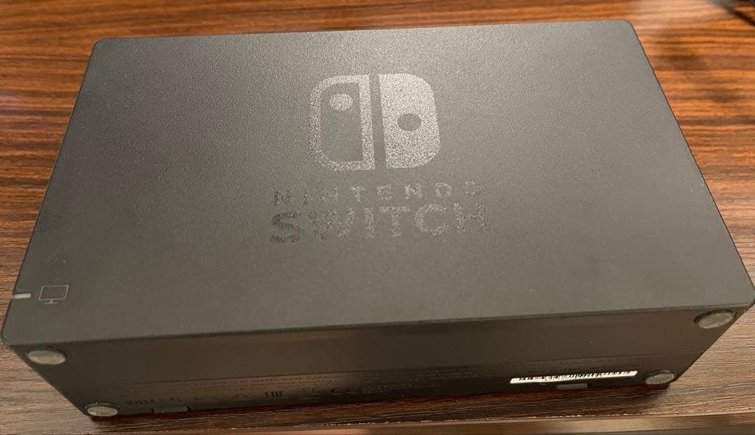 Switch 赤 スプラトゥーン2モデルプロコン付き　Joy-Con不具合あり