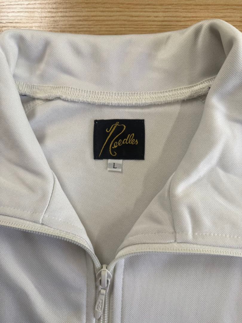 O*5様 ニードルス　ホワイト ストライプジャージ 蝶の刺繍