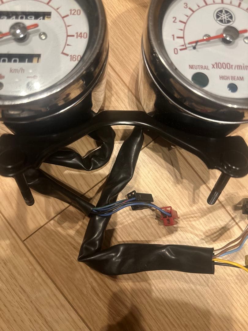 ヤマハ SR400 3型 RH01J スピードメーター タコメーターセット
