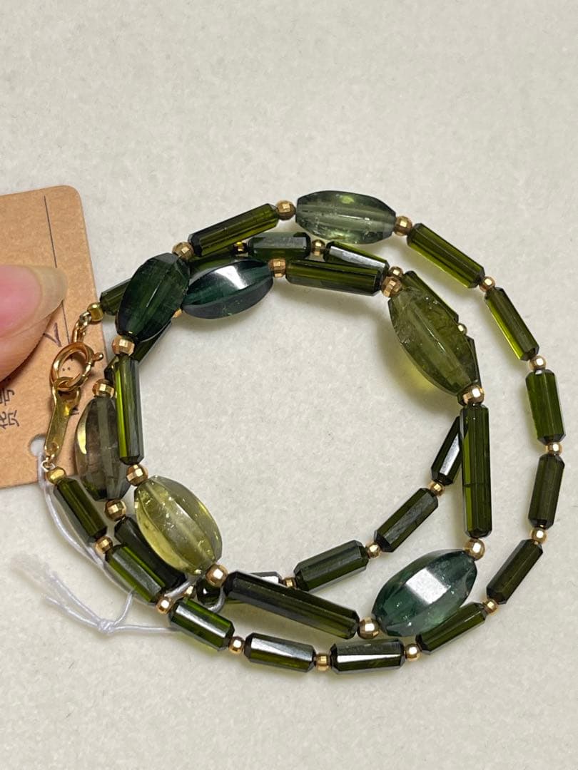 アクセサリーネックレスk18、天然トルマリン