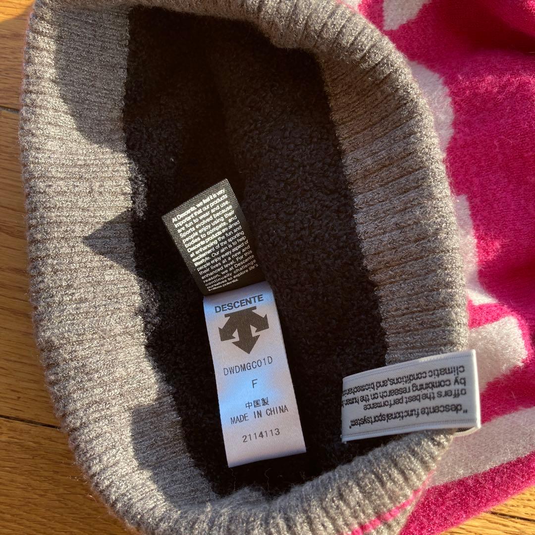 子ども用スキーウェア（140㌢）、手袋、帽子、フリース（M）セット