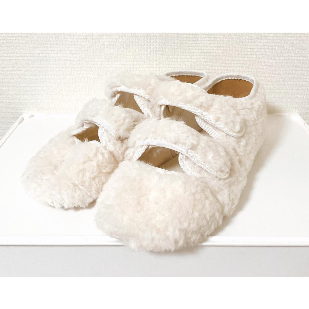 merry jenny 新品 ホワイト Mサイズ フェイクファーベルクロシューズ