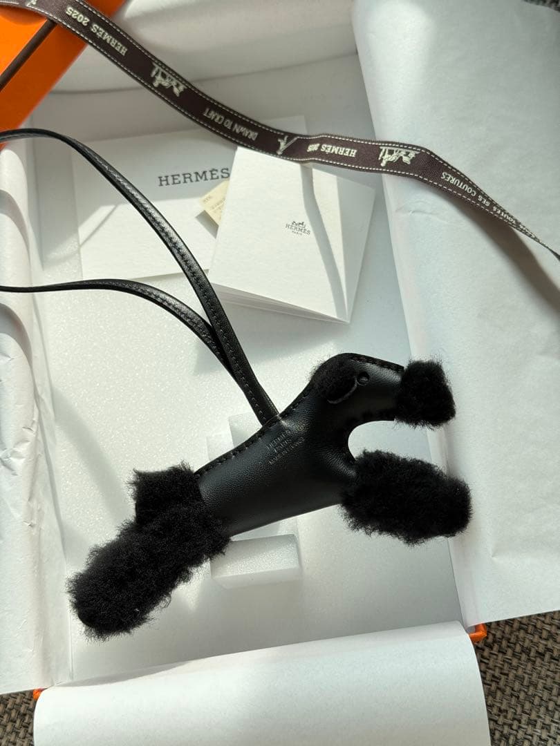 新品レア★HERMESエルメス　バディチャーム　budy ソーブラック