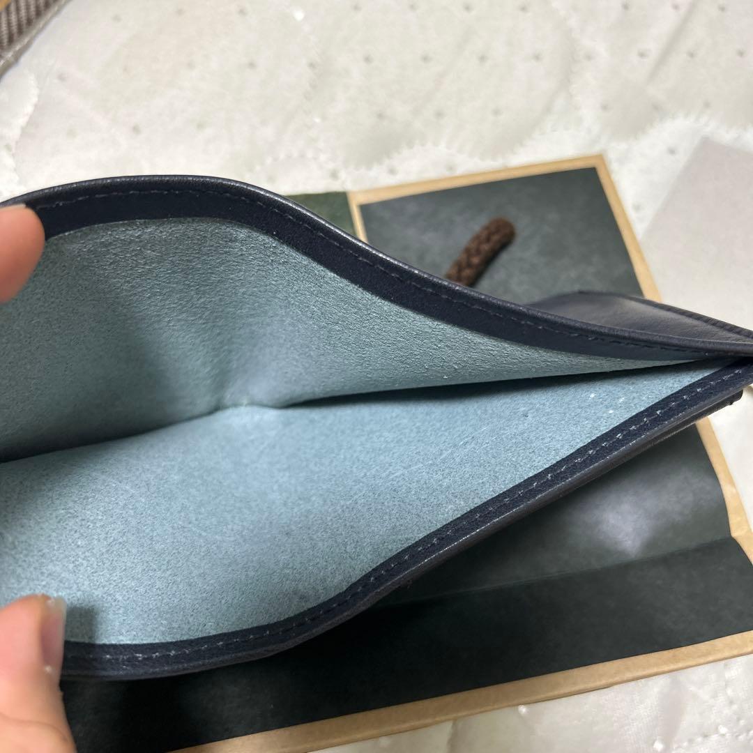IL BISONTE 二つ折り財布 ダークブルー