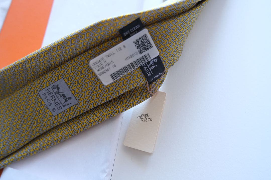 新品未使用HERMES シルク ネクタイ イエロー ブルー