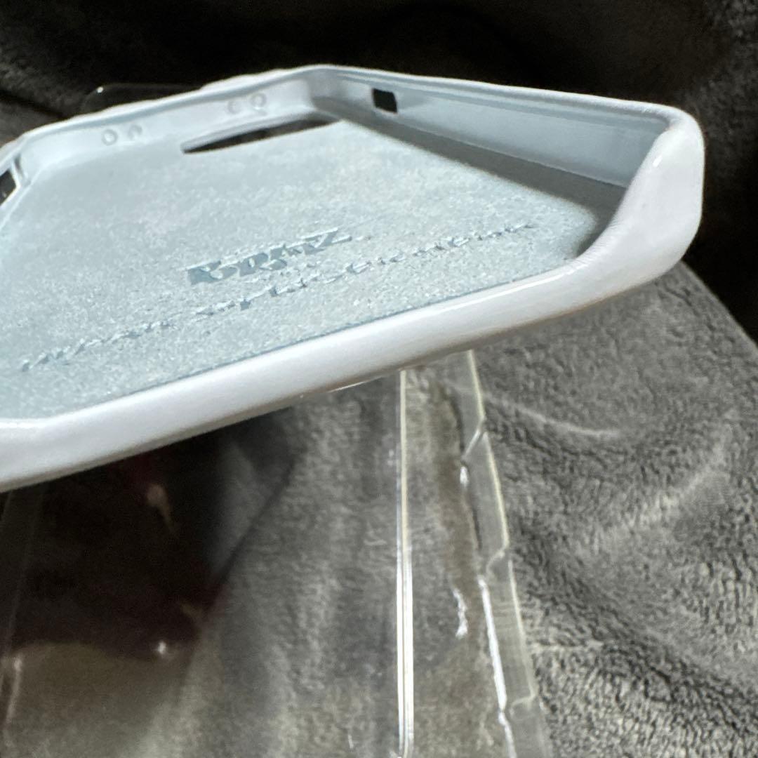 羽付きiPhone用ケースurbansophistication15promax