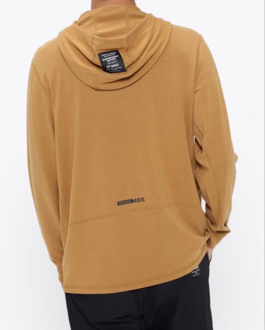 新品 パーリーゲイツ マスターバニー ベアスムース フーディ(6)サイズLL