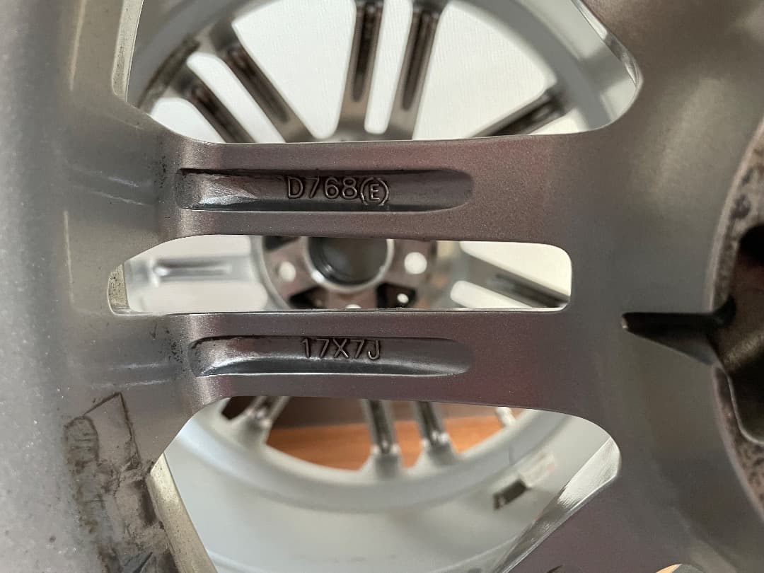 ベンツ Cクラス W205 Aクラス ガリ傷無 17インチ×7J PCD112