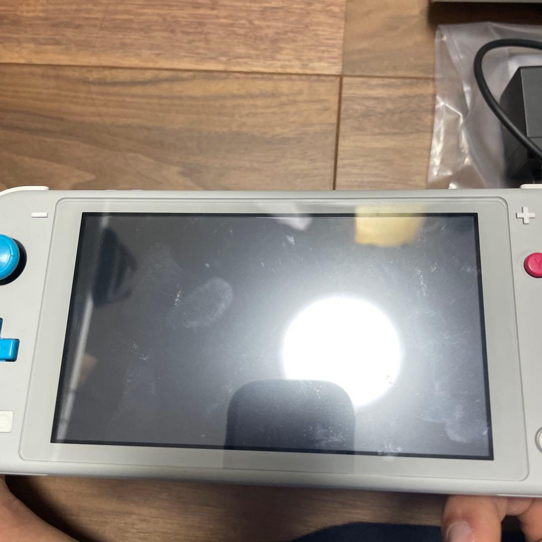 Nintendo Switch Lite ポケモンデザイン　ザシアン　ザマゼンタ