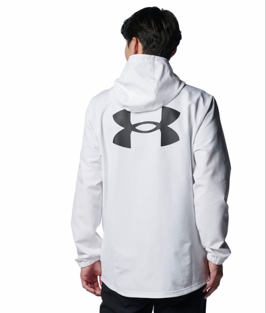 Under Armour ホワイト ウィンドブレーカー