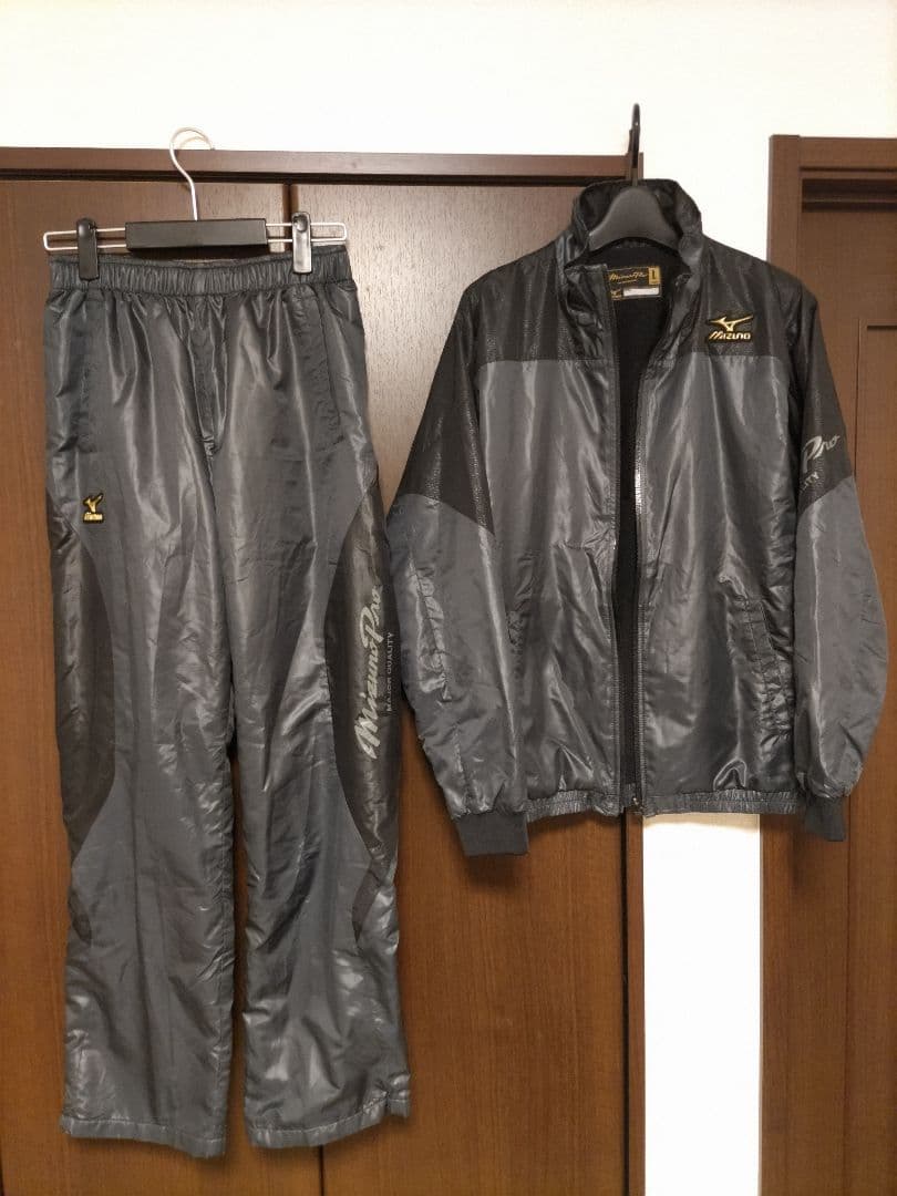 ミズノプロ　ウィンドブレーカー　ブレスサーモ　上下セット　野球　ウェア　サイズL
