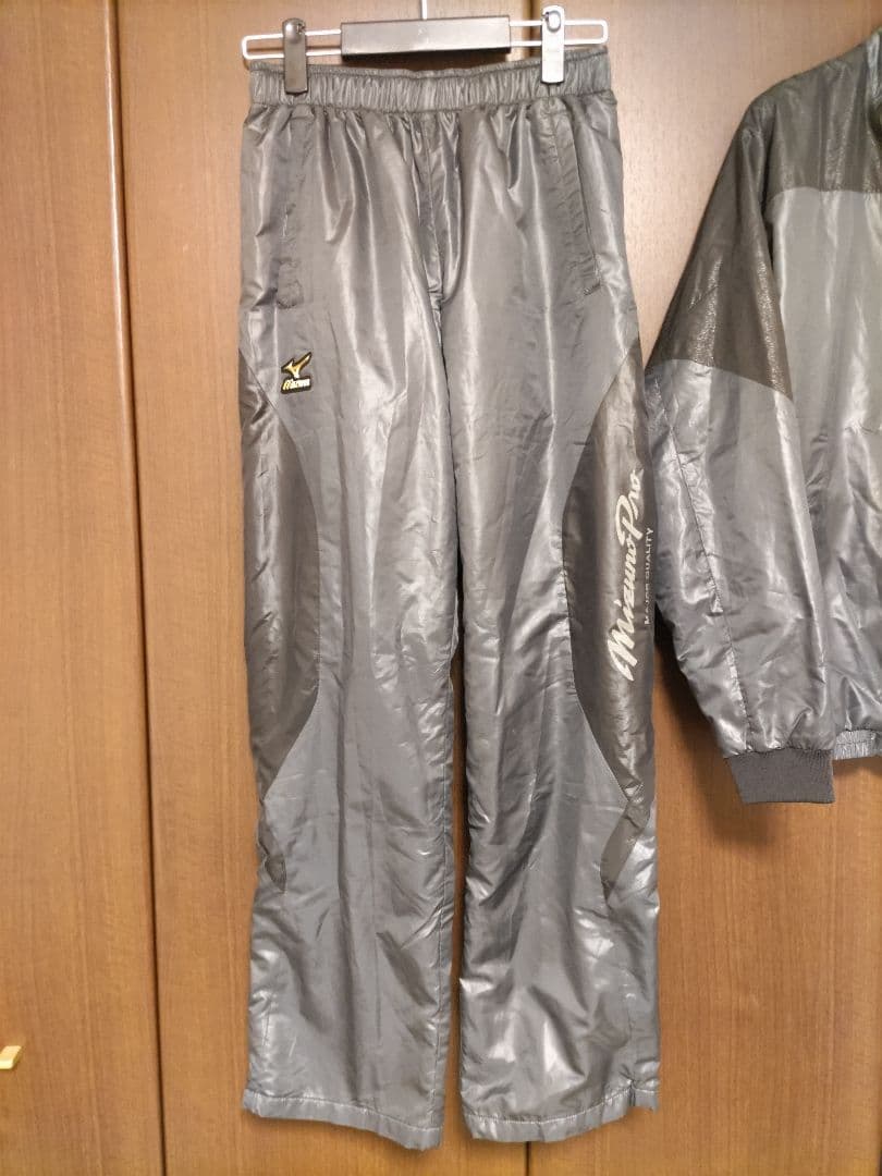 ミズノプロ　ウィンドブレーカー　ブレスサーモ　上下セット　野球　ウェア　サイズL