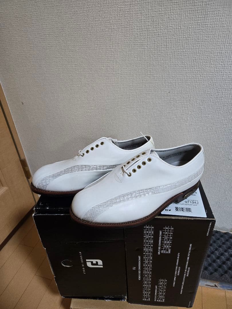 新品 FootJoy フットジョイクラシック革底 ゴルフスパイク 廃盤品