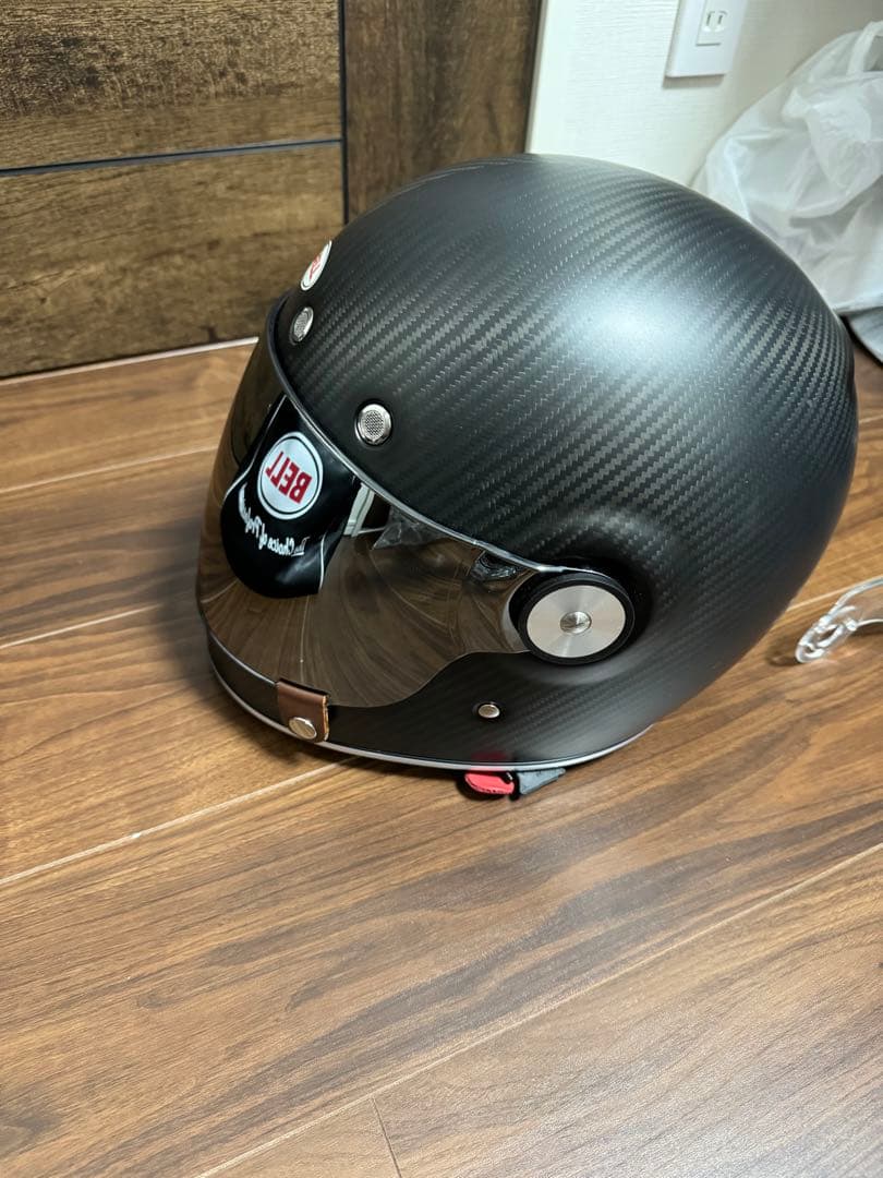 bell bullitt carbon ベル　ヘルメット　マットブラックカーボン