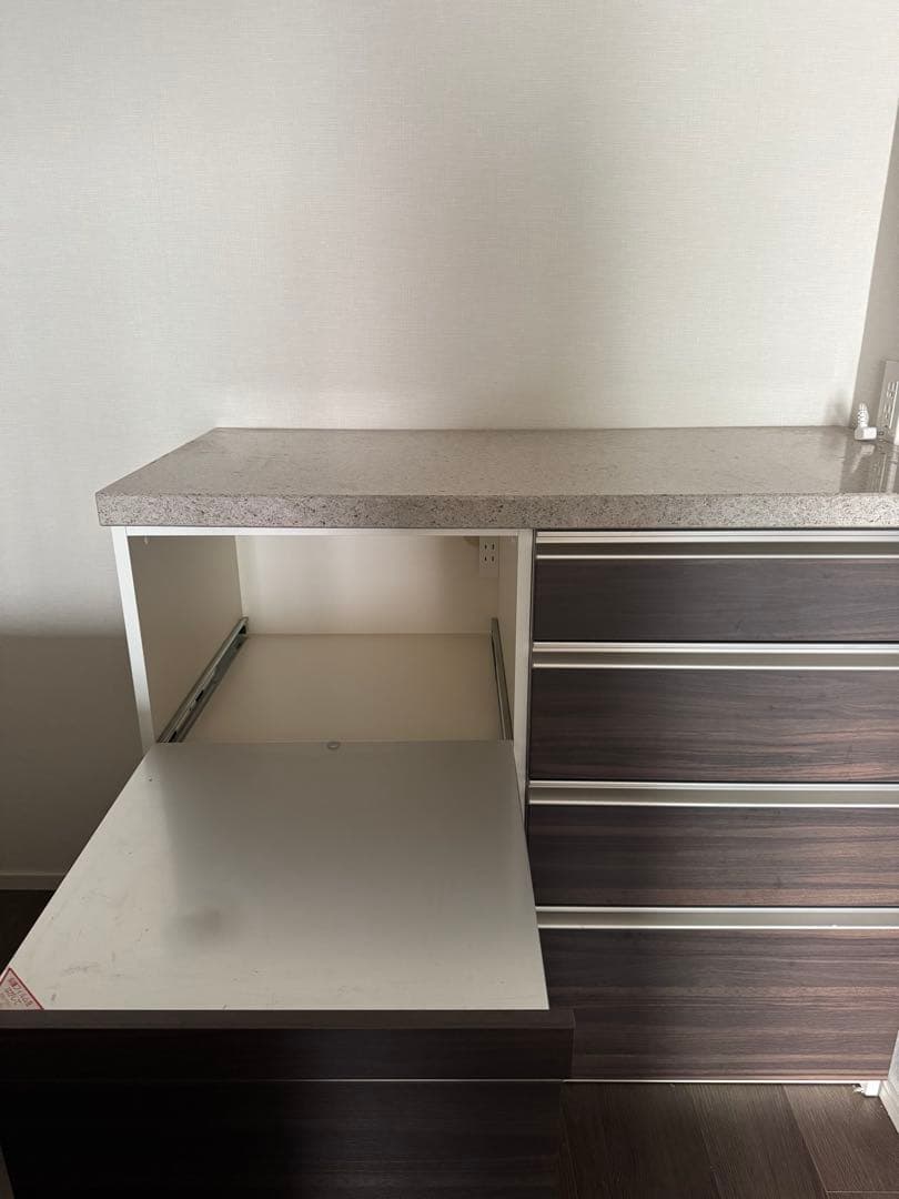 ロビンキッチンボード