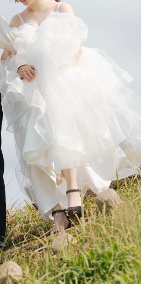 前撮り　ウェディング　ホワイト　ドレス
