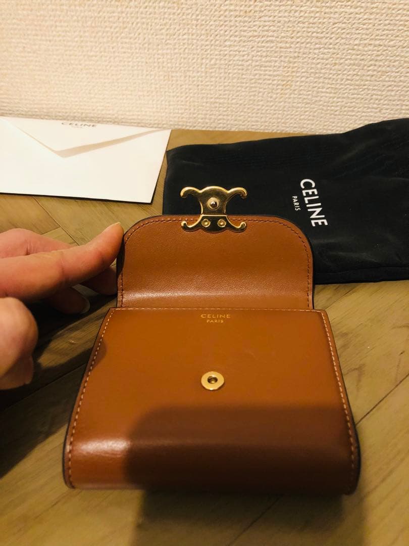 CELINE 三つ折り財布(美品)