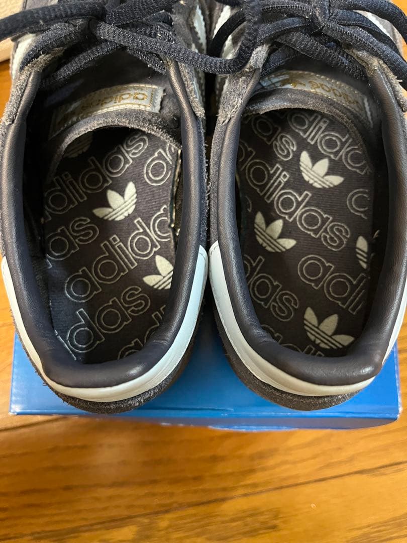 adidas SPEZIAL ハンドボール　HANDBALL ネイビー