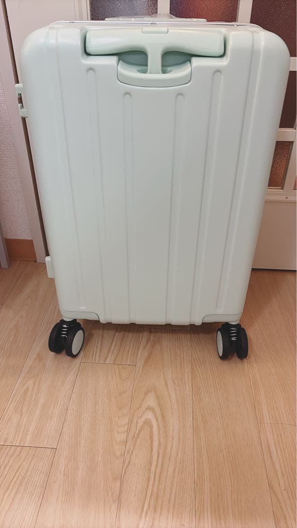 機内持ち込みタイプ キッズキャリー 乗れるキャリーキャリーバッグ　グリーン