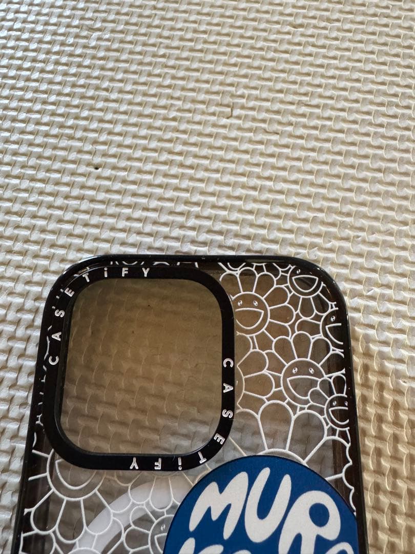 【美品】CASETiFY 村上隆　iphone15pro