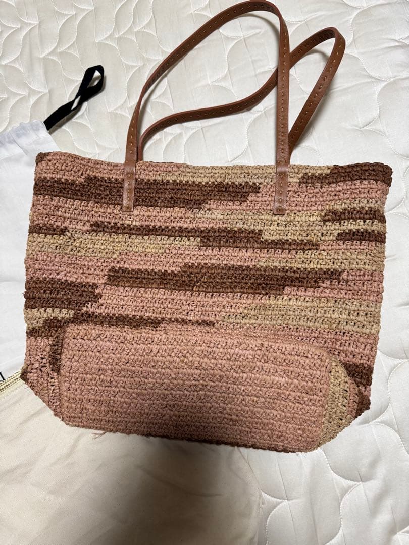 ヘレンカミンスキー　カゴバッグ