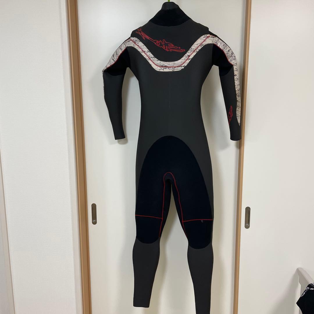 Dove ウェットスーツ　5mm