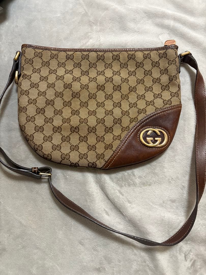 グッチ ニューブリット クロスボディ ショルダーバッグ GGキャンバス