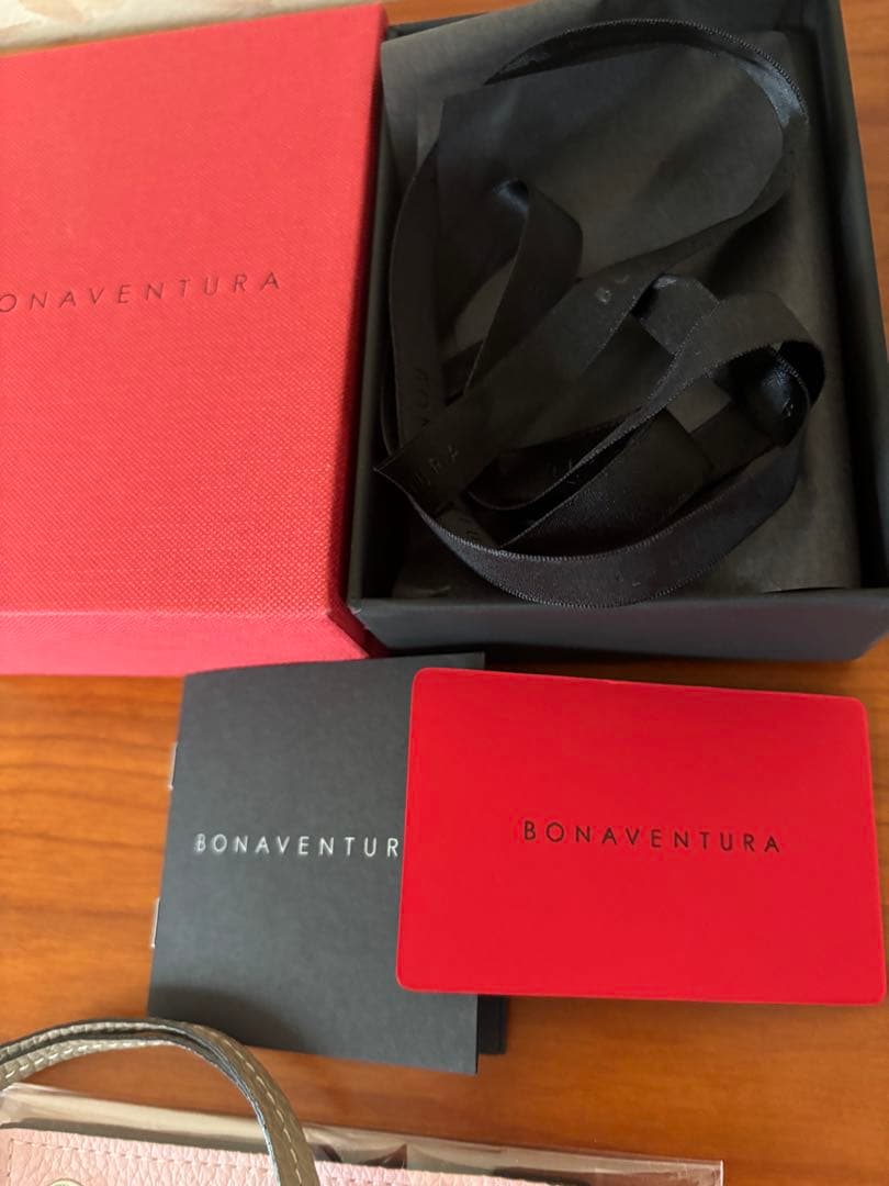 ボナペンチュラ　トイプードル　チャーム　桜色