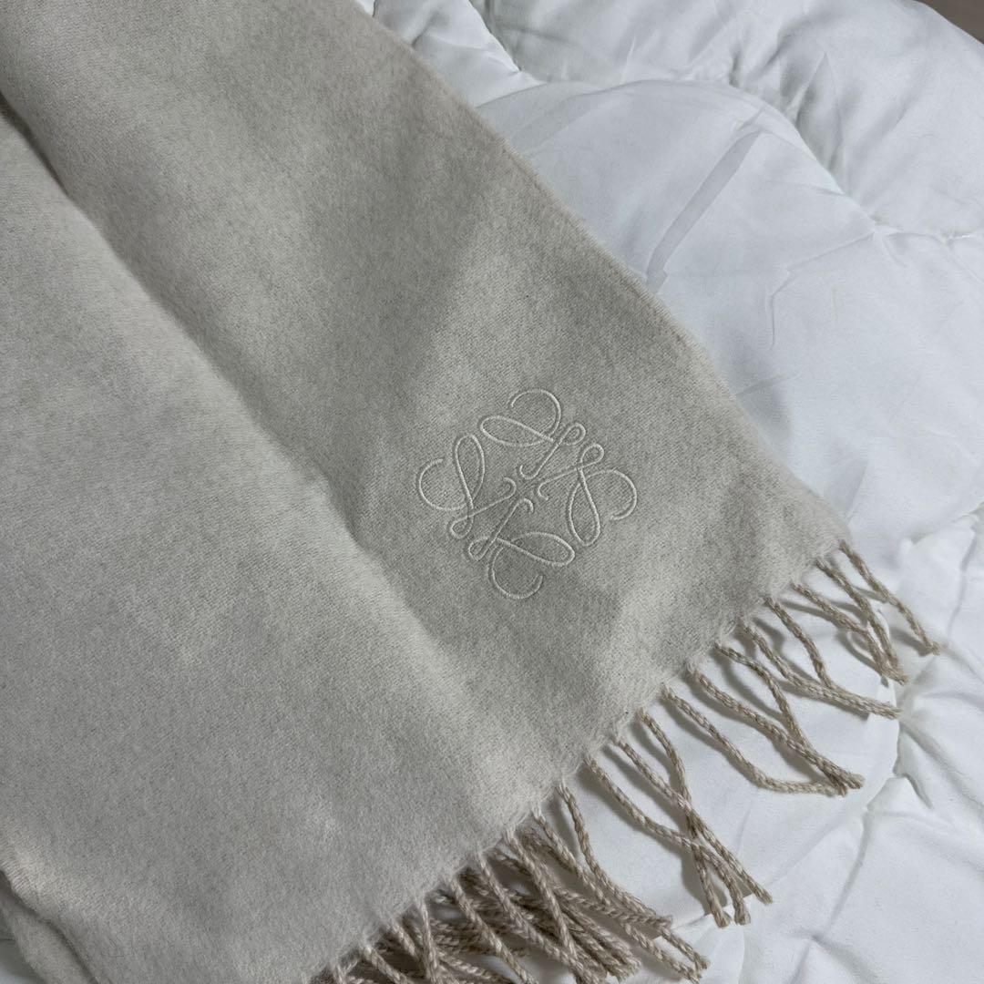 LOEWE バイカラー スカーフ（ウール&カシミヤ）