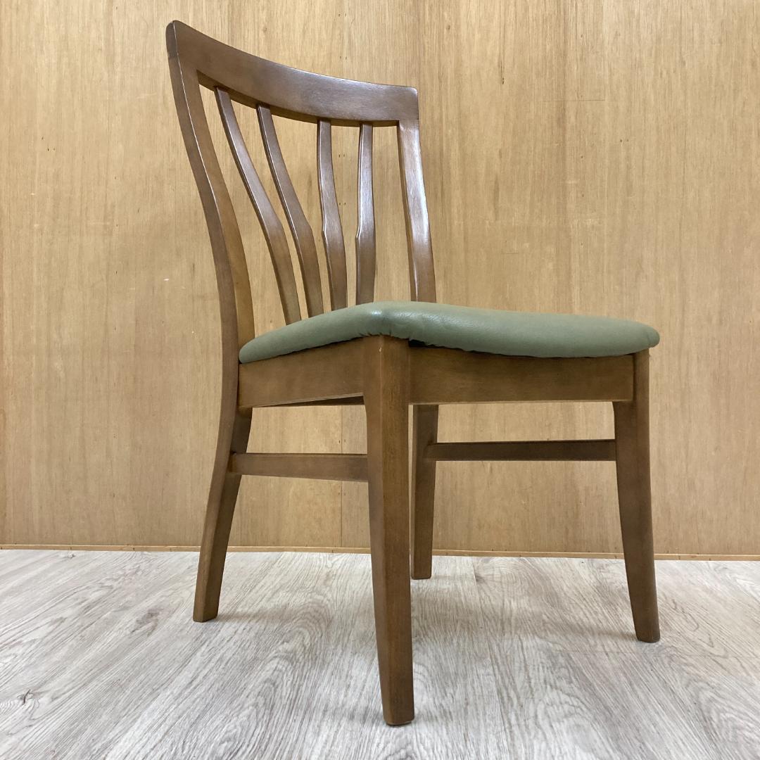 【カリモク】ダイニングチェア　椅子　食卓　A