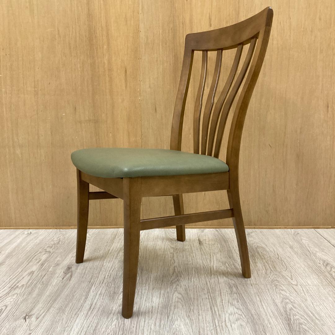 【カリモク】ダイニングチェア　椅子　食卓　A